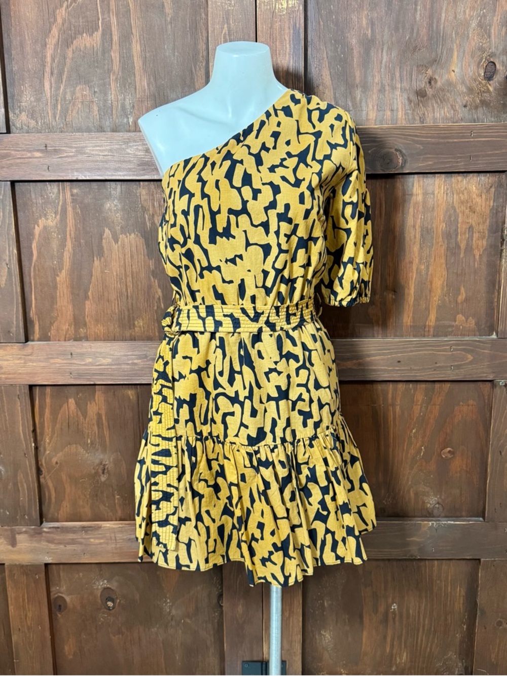 Karina Grimaldi Yellow and Black One-Shoulder Mini Dress